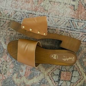 Seychelles Block heel slide